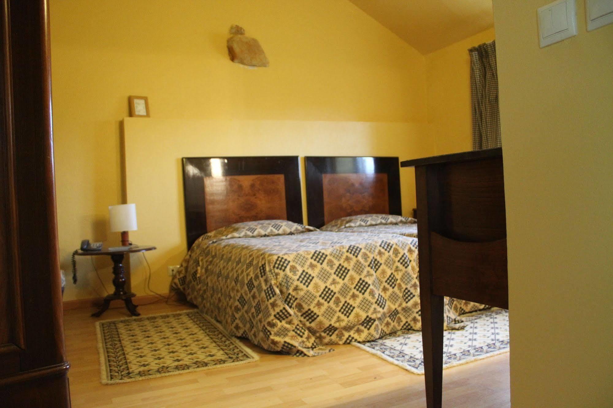 Hospedaria Do Convento D'Aguiar- Turismo De Habitacao Фигейра де Кастело Родриго Екстериор снимка